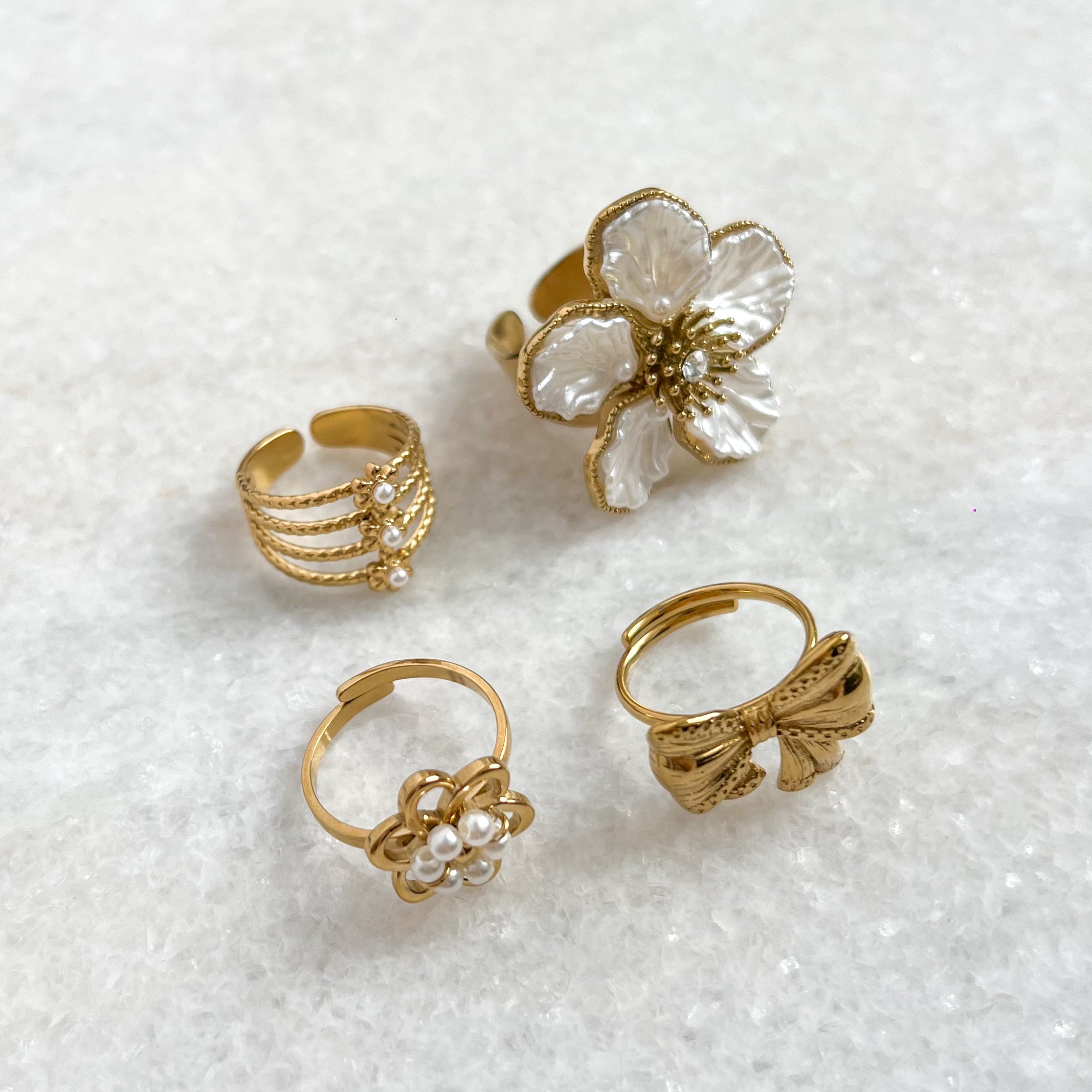 pearly petals ring